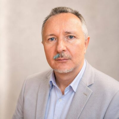Мельник Валерій